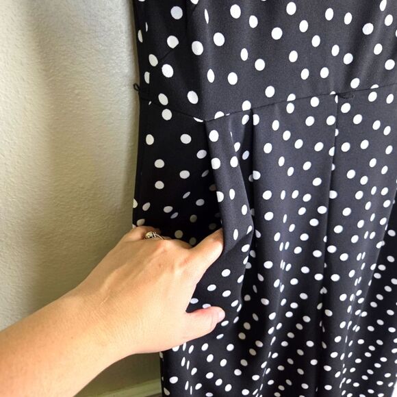 Women's Calvin Klein Black and White Polka Dot Maxi Jumpsuit Ruffled Sleeve 08 - Picture 9 of 13